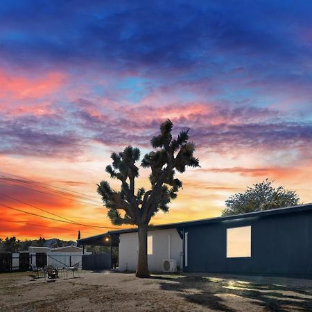 Desert Serenity In Yucca/Joshua Tree W/Ac & Fire Pit 야카밸리 외부 사진