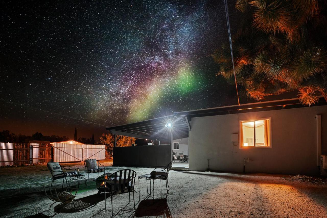 Desert Serenity In Yucca/Joshua Tree W/Ac & Fire Pit 야카밸리 외부 사진