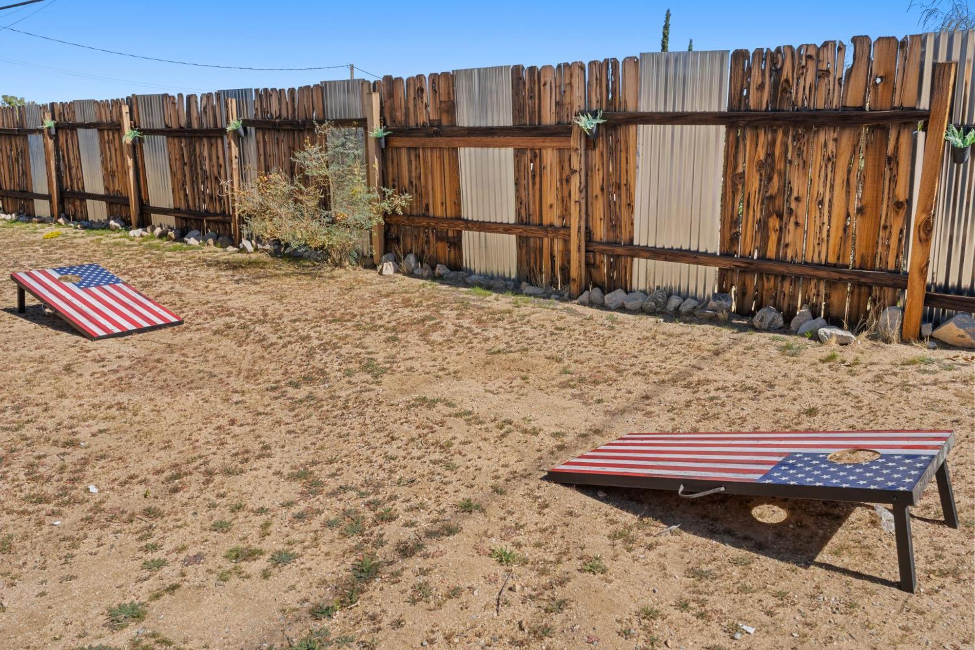 Desert Serenity In Yucca/Joshua Tree W/Ac & Fire Pit 야카밸리 외부 사진