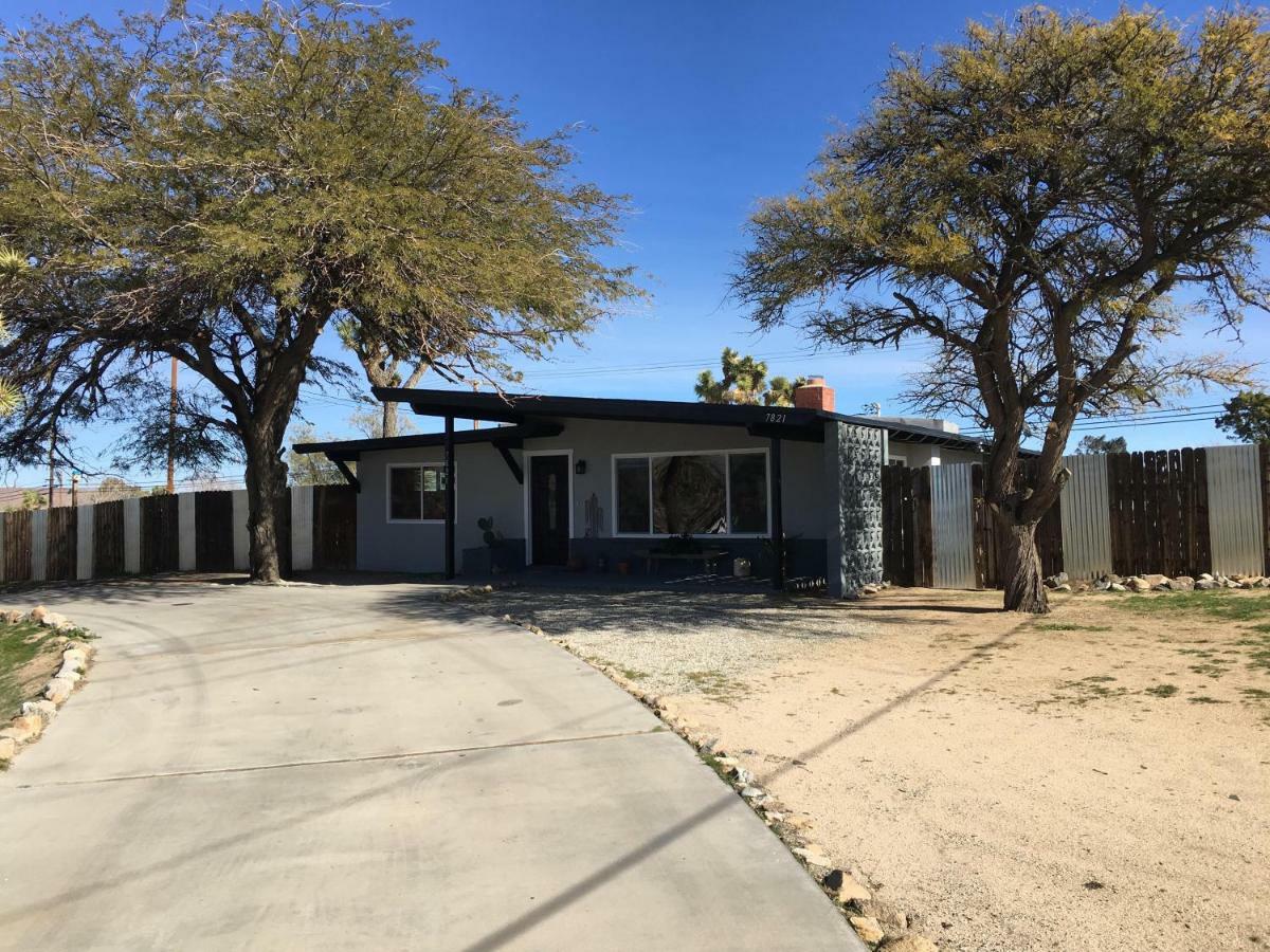 Desert Serenity In Yucca/Joshua Tree W/Ac & Fire Pit 야카밸리 외부 사진